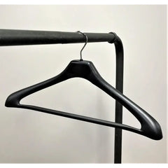 H90 19" Plastic Concave Suit Hanger With Extra Wide Shoulders Black